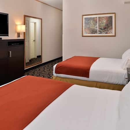 Holiday Inn Express & Suites Tacoma South - Lakewood By Ihg Kültér fotó