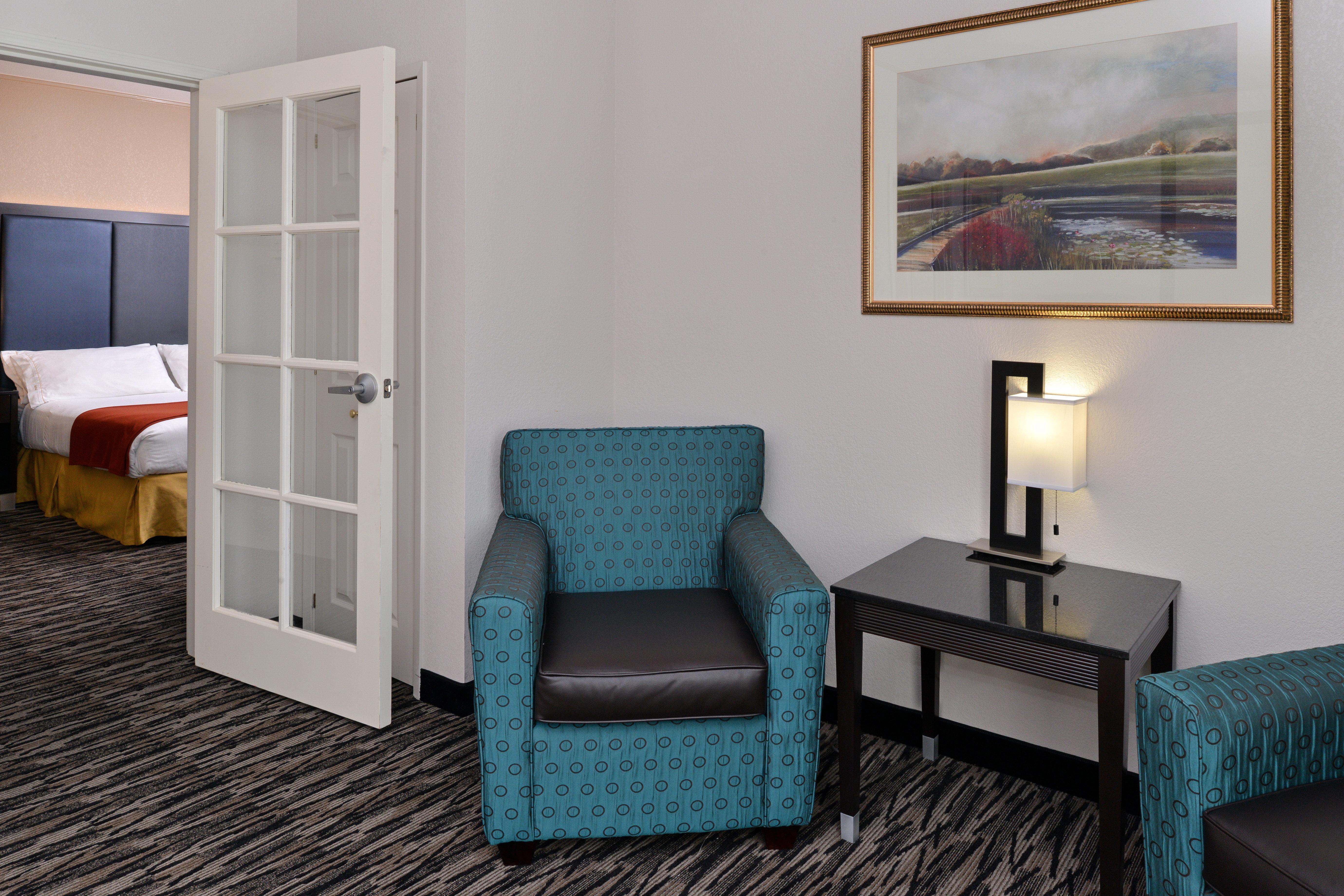 Holiday Inn Express & Suites Tacoma South - Lakewood By Ihg Kültér fotó