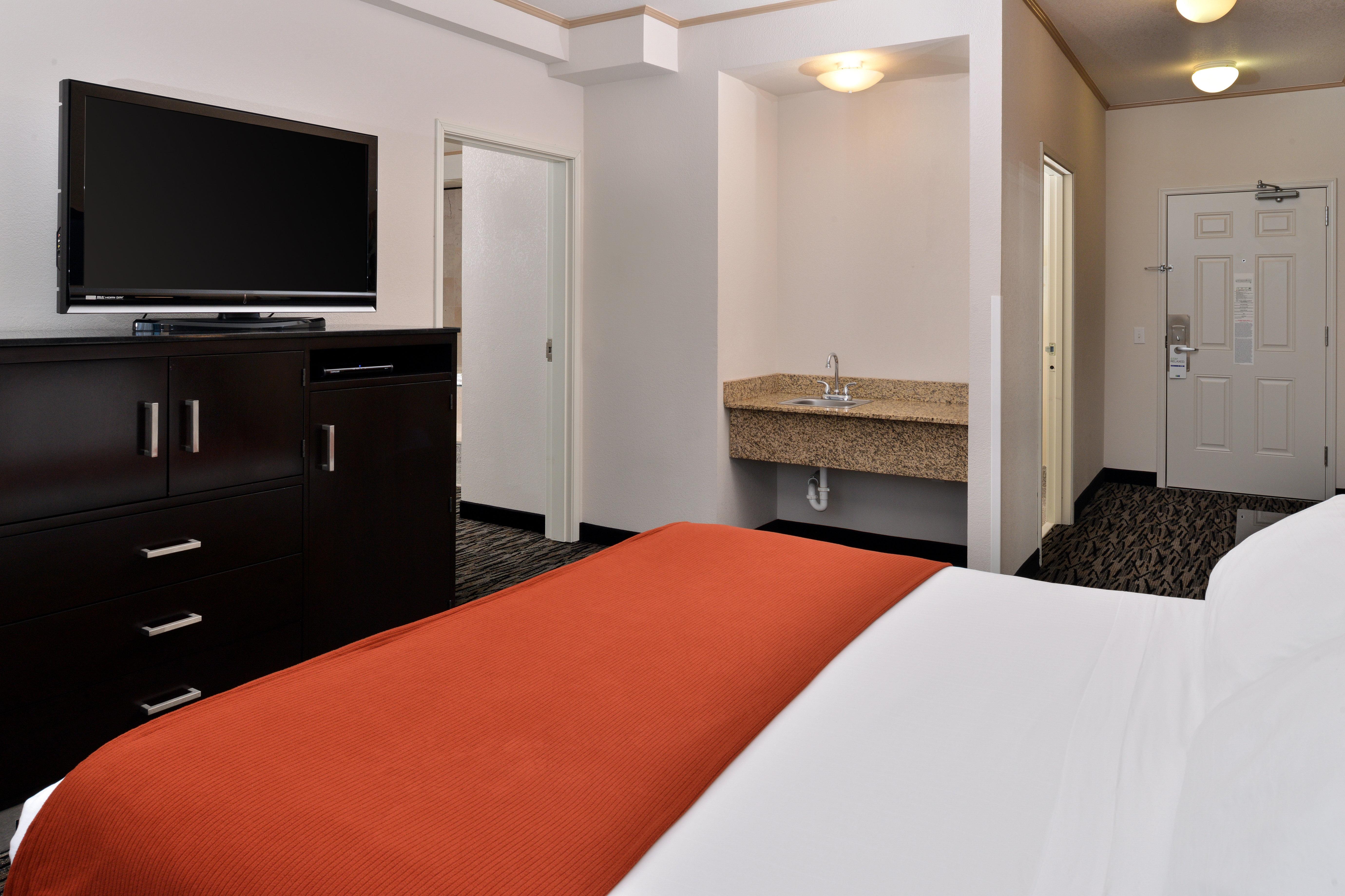 Holiday Inn Express & Suites Tacoma South - Lakewood By Ihg Kültér fotó