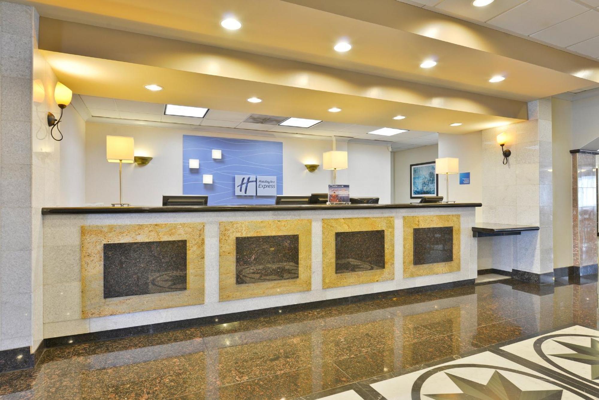 Holiday Inn Express & Suites Tacoma South - Lakewood By Ihg Kültér fotó