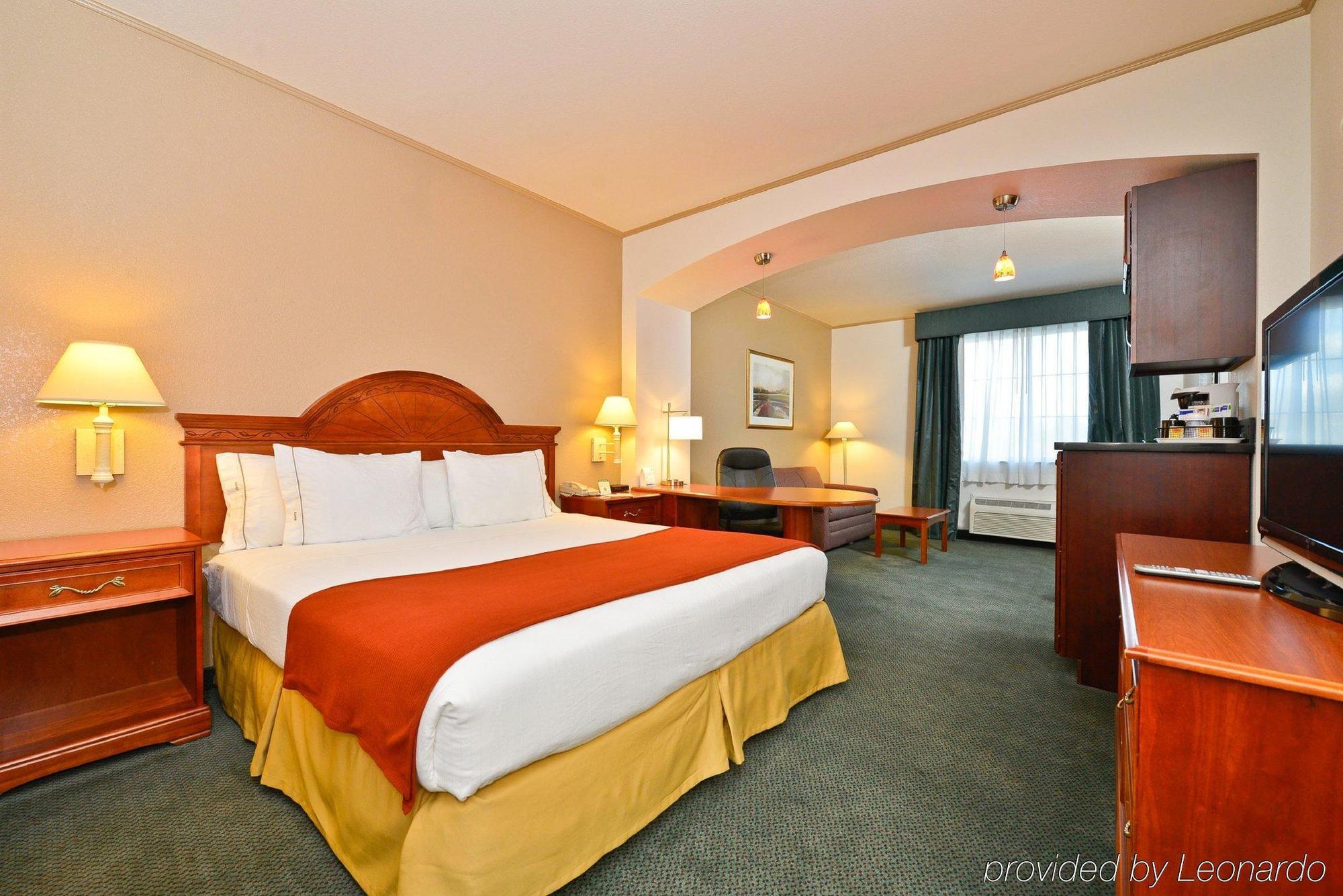 Holiday Inn Express & Suites Tacoma South - Lakewood By Ihg Kültér fotó