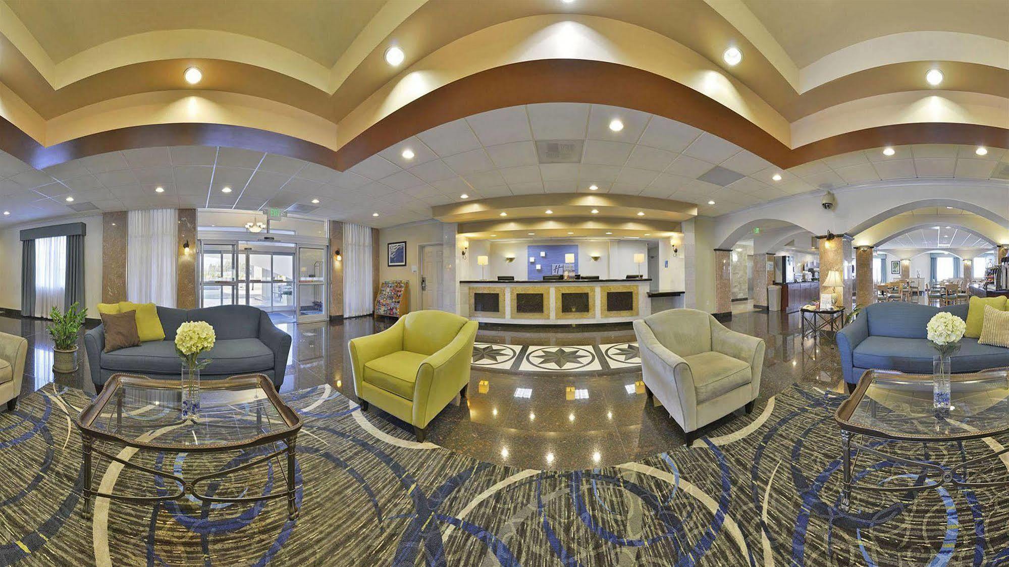 Holiday Inn Express & Suites Tacoma South - Lakewood By Ihg Kültér fotó